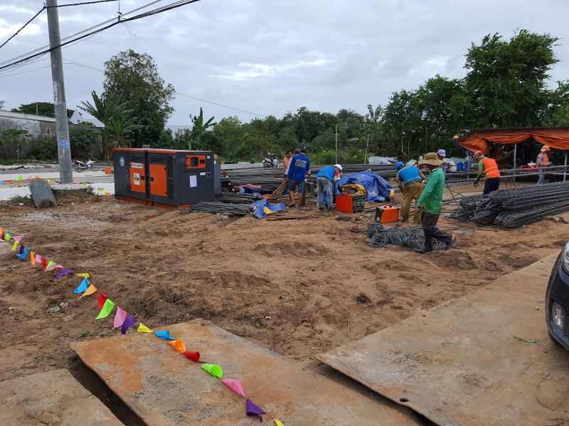 khao-sat-mat-bang-ep-coc-d400-sat-nha-lien-ke