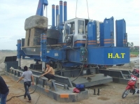 Ép cọc bê tông bằng Robot 250 tấn